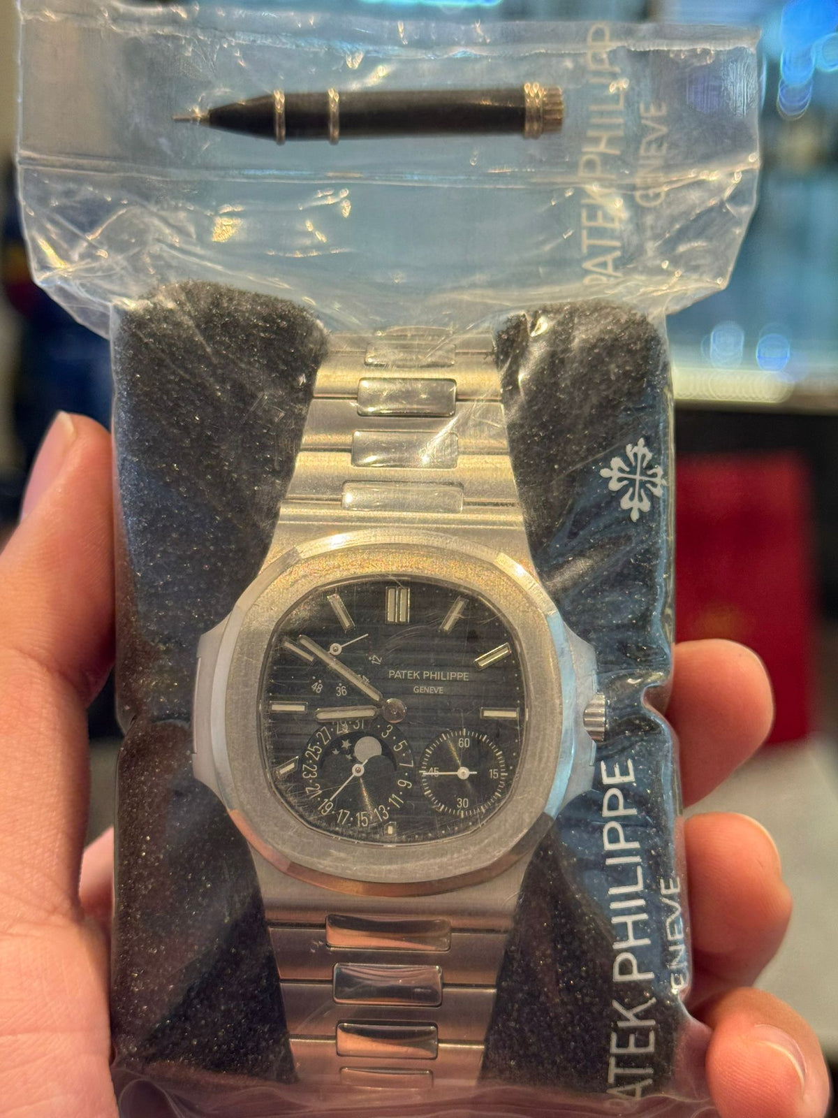 NAUTILUS 5712/1A MOONPHASE BLUE DIAL (2015)