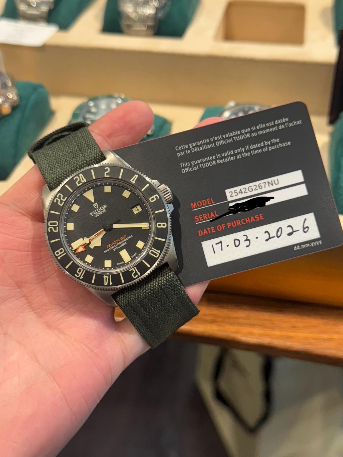 PELAGOS FXD GMT TITANIUM BLACK DIAL (2026)