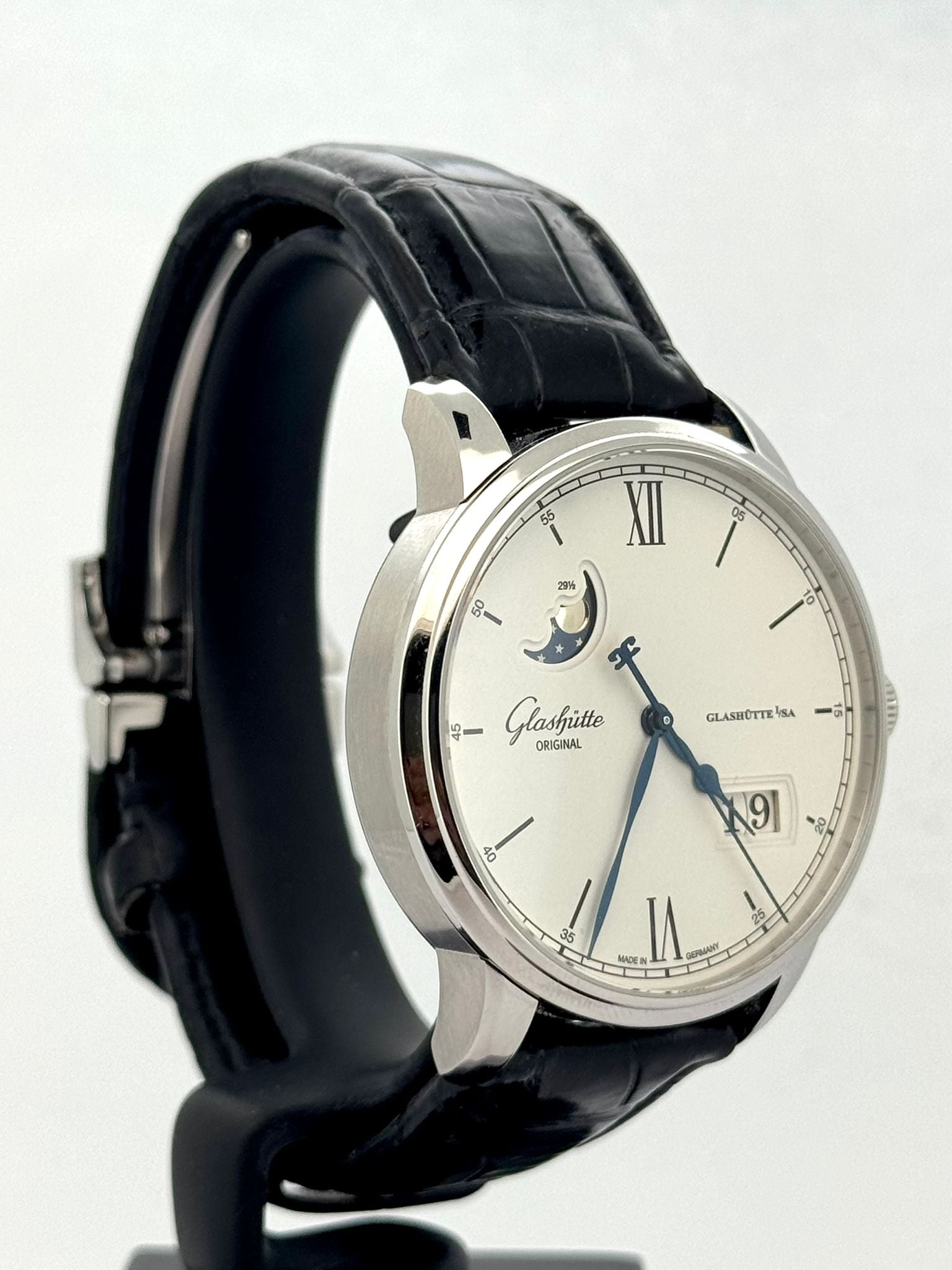SENATOR EXCELLENCE PANORAMA DATE MOONPHASE SILVER DIAL