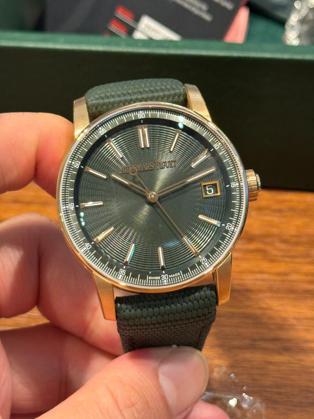 CODE 11.59 ROSEGOLD GREEN DIAL (2026)