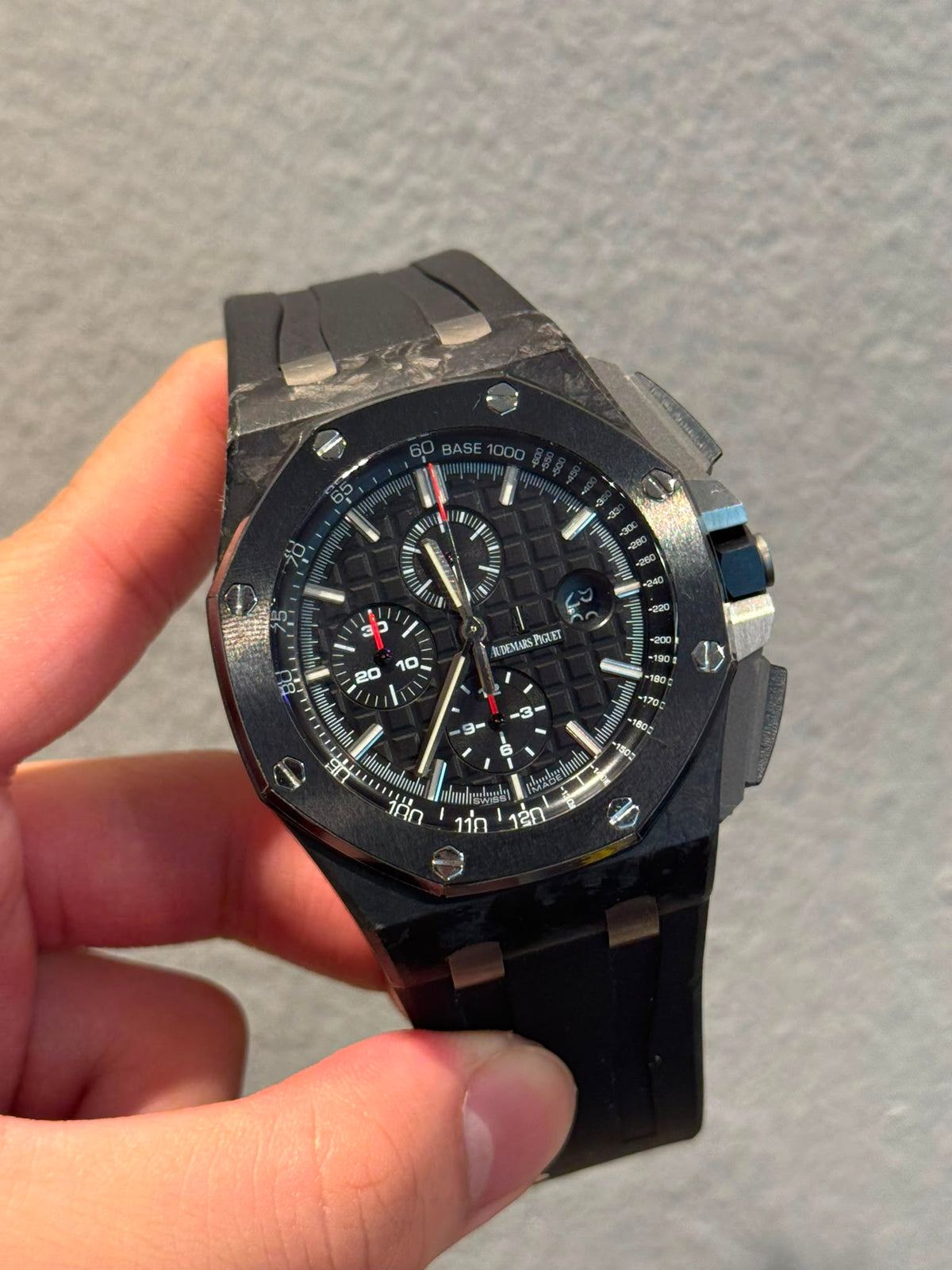 ROYAL OAK OFFSHORE CHRONOGRAPH 44MM NOVELTY BLACK CARBON