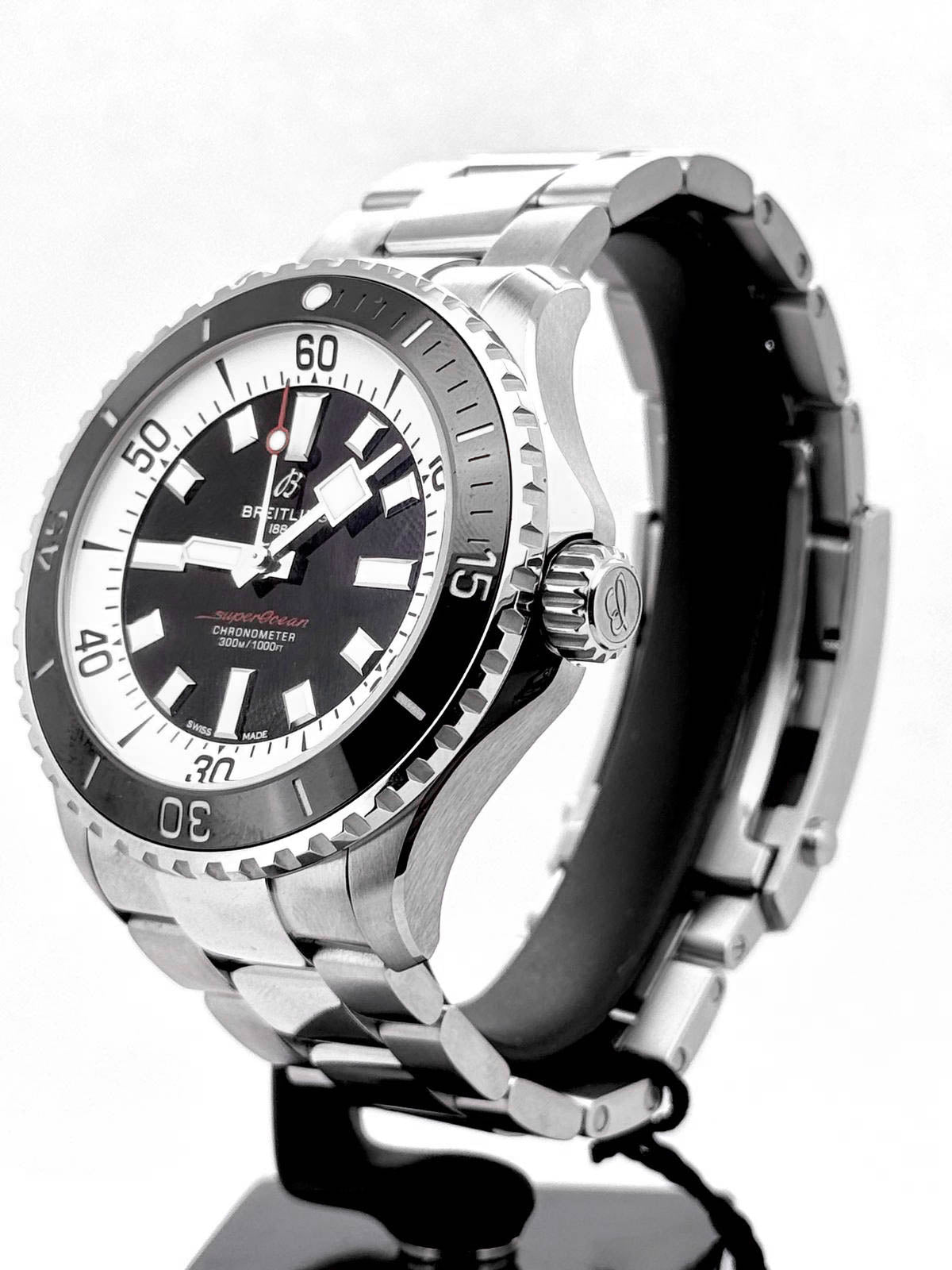 SUPEROCEAN AUTOMATIC 42MM BLACK (2025)