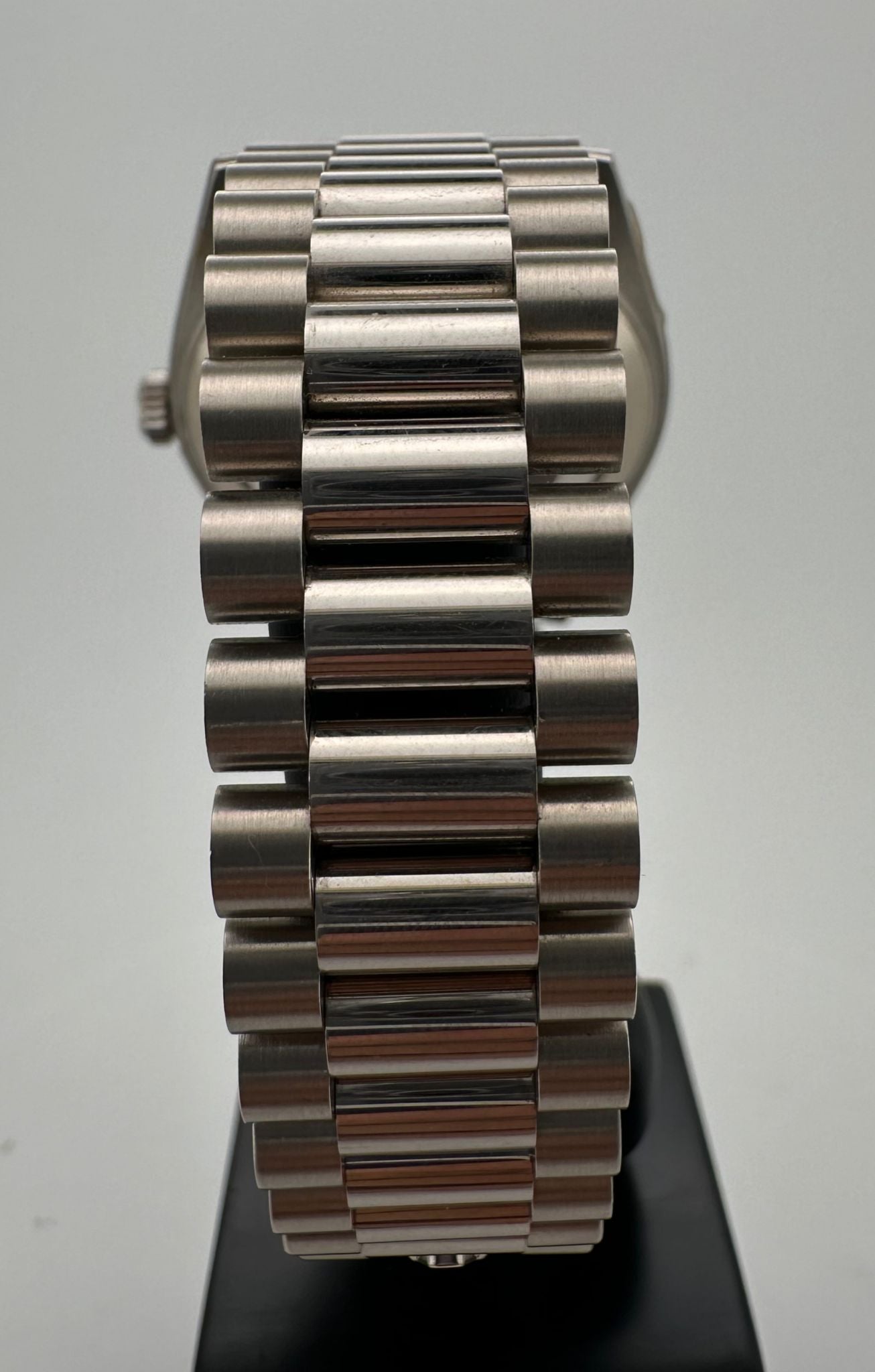 Daydate Rhodium Stripe