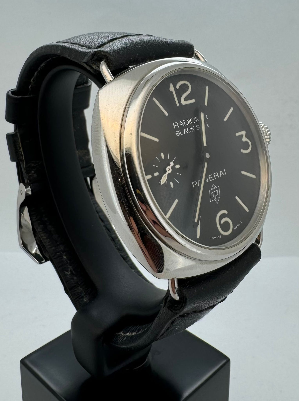 RADIOMIR BLACK SEAL LOGO STEEL BLACK DIAL PAM 754 (WATCH ONLY)
