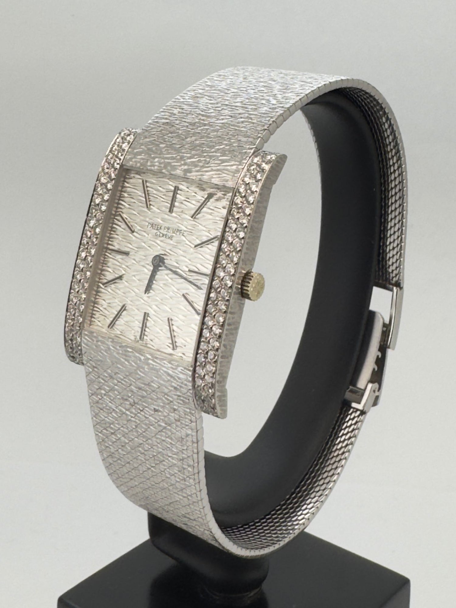 GONDOLO 3553/1 WHITEGOLD SILVER DIAL FACTORY DIAMOND BEZEL (WATCH ONLY)