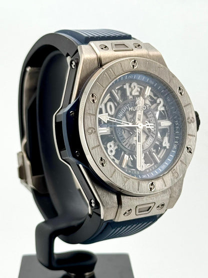 BIG BANG UNICO GMT 45MM TITANIUM BLUE GREY SKELETON DIAL (WATCH &amp; PAPER)