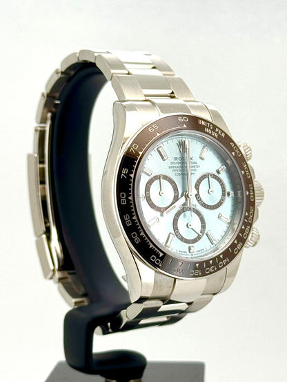 DAYTONA PLATINUM ICE BLUE DIAMOND BAGUETTE DIAL (2025)